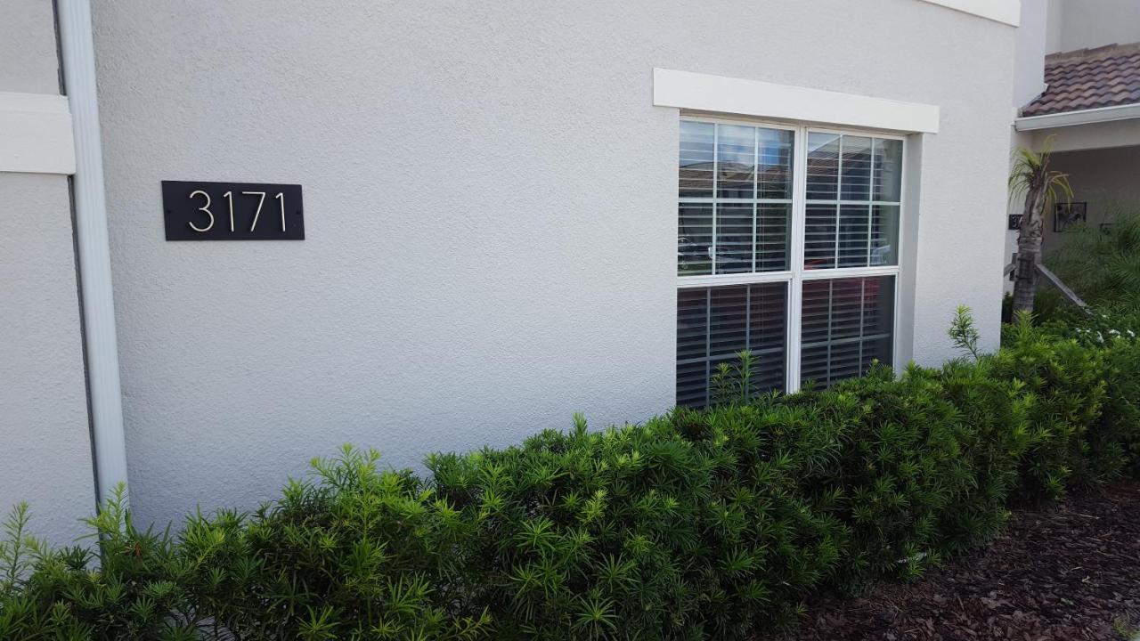 4 Bedroom Private Lakefront Town Home At Storey Lake Near Disney World Parks Kissimmee Zewnętrze zdjęcie