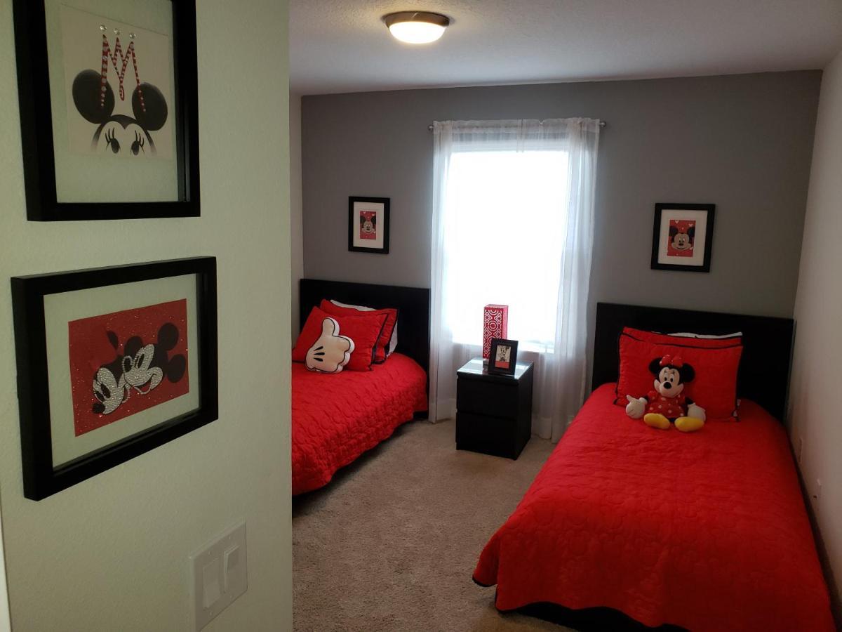 4 Bedroom Private Lakefront Town Home At Storey Lake Near Disney World Parks Kissimmee Zewnętrze zdjęcie